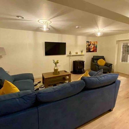 Modern Family Home Castleisland Ngoại thất bức ảnh