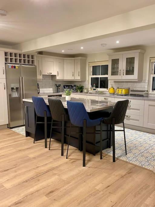 Modern Family Home Castleisland Ngoại thất bức ảnh
