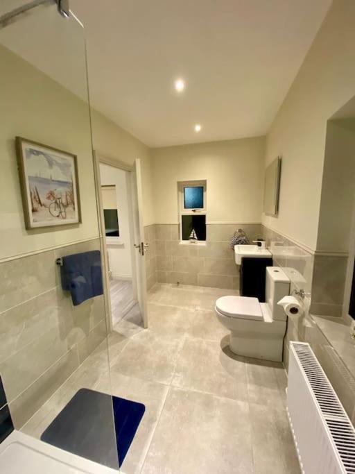 Modern Family Home Castleisland Ngoại thất bức ảnh